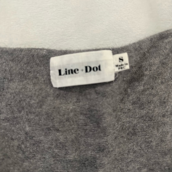 Size Small Line + Dot Grey V-Neck Sweater - Picture 2 of 5